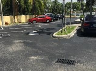 7250 SW 93rd Ter, Pinecrest, FL 33156