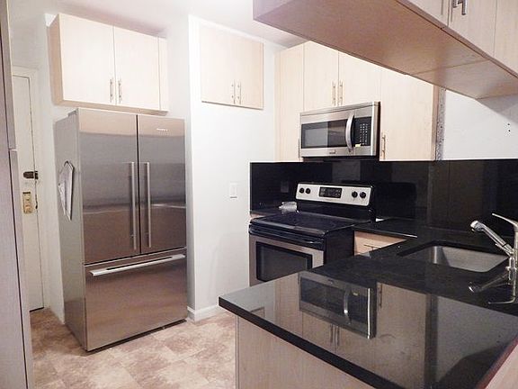 5th image of 235 W 76th St APT 11C