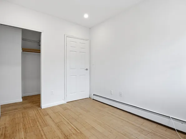 20 Starr Street image 19 of 27