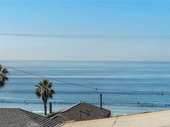 200 Moonstone St, Manhattan Beach, CA 90266