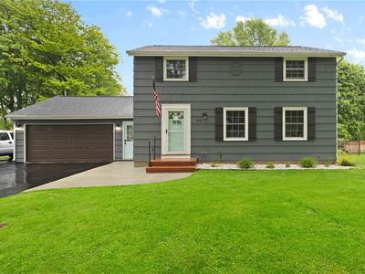 218 Champion Ave, Webster, NY, 14580