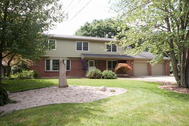 1st image of 2244 Onekama Dr SE