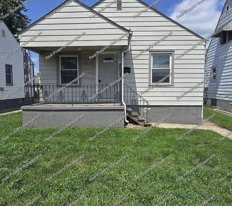 2715 162nd Pl