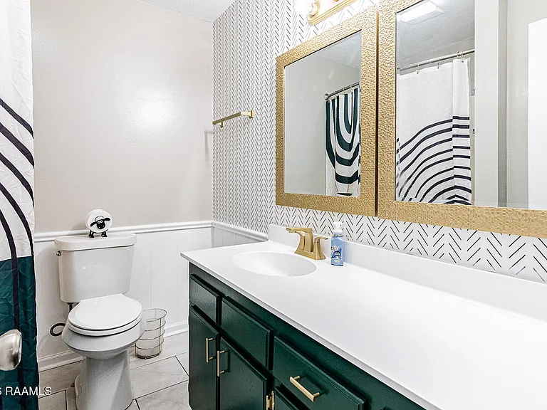 1055 Eddie Ray Rd — Photo 16