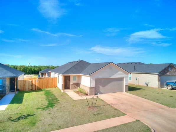 1208 Clydesdale Dr, Guthrie, OK 73044