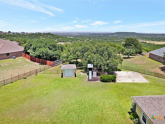 4th image of 348 Skyline Dr