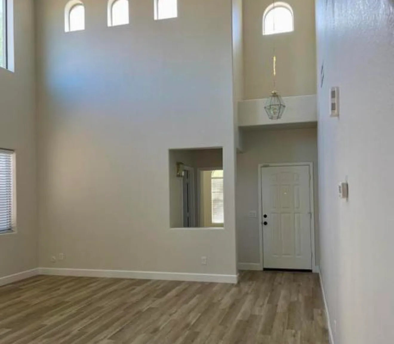 4 bed, 3.0 bath, 2767 sqft, $2,100 — Photo 3