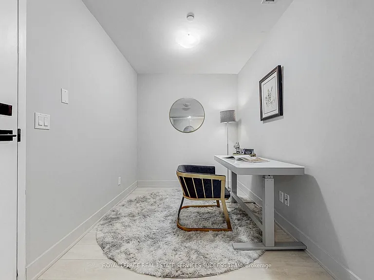 2485 Taunton Rd #447 — Photo 8