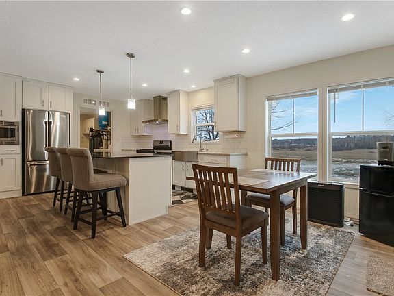 4th image of 7743 N Blodgett Road