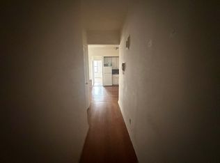 3450 29th St APT 3A, Astoria, NY 11106
