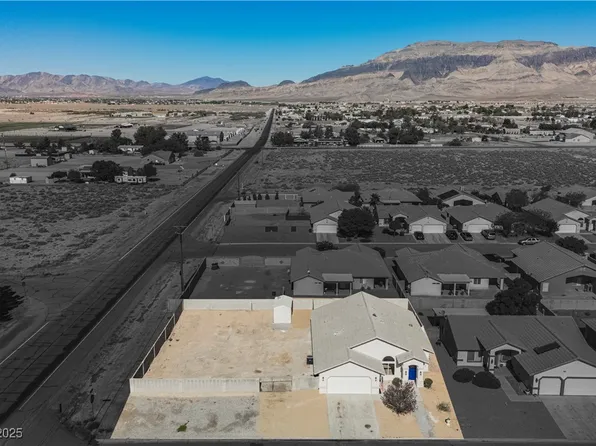 5000 Valero Ct, Pahrump, NV 89060