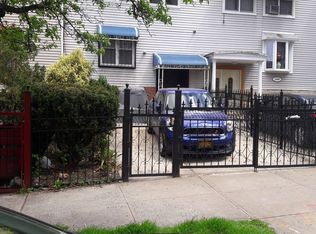 1052 Fox St, Bronx, NY 10459