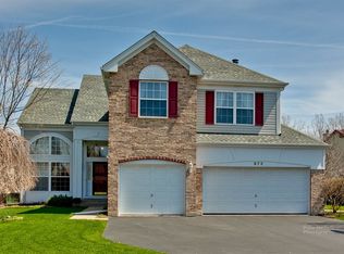 973 Knowles Rd, Gurnee, IL 60031