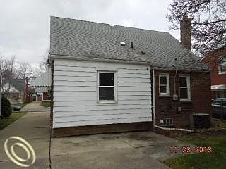 2nd image of 1037 17th St