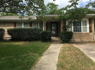 1404 S Cliff St, Decatur, TX 76234