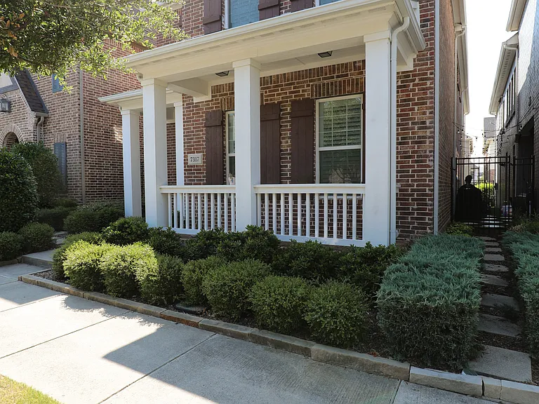 7317 Caladium Dr — Photo 1