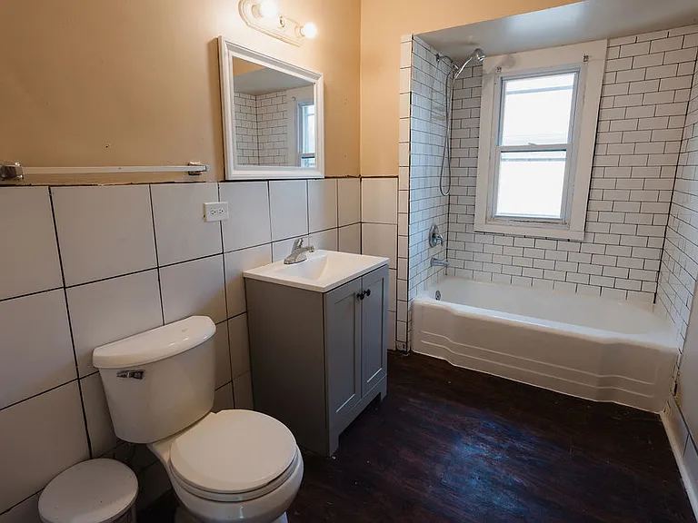 714 Helmholz Ave #2 — Photo 4