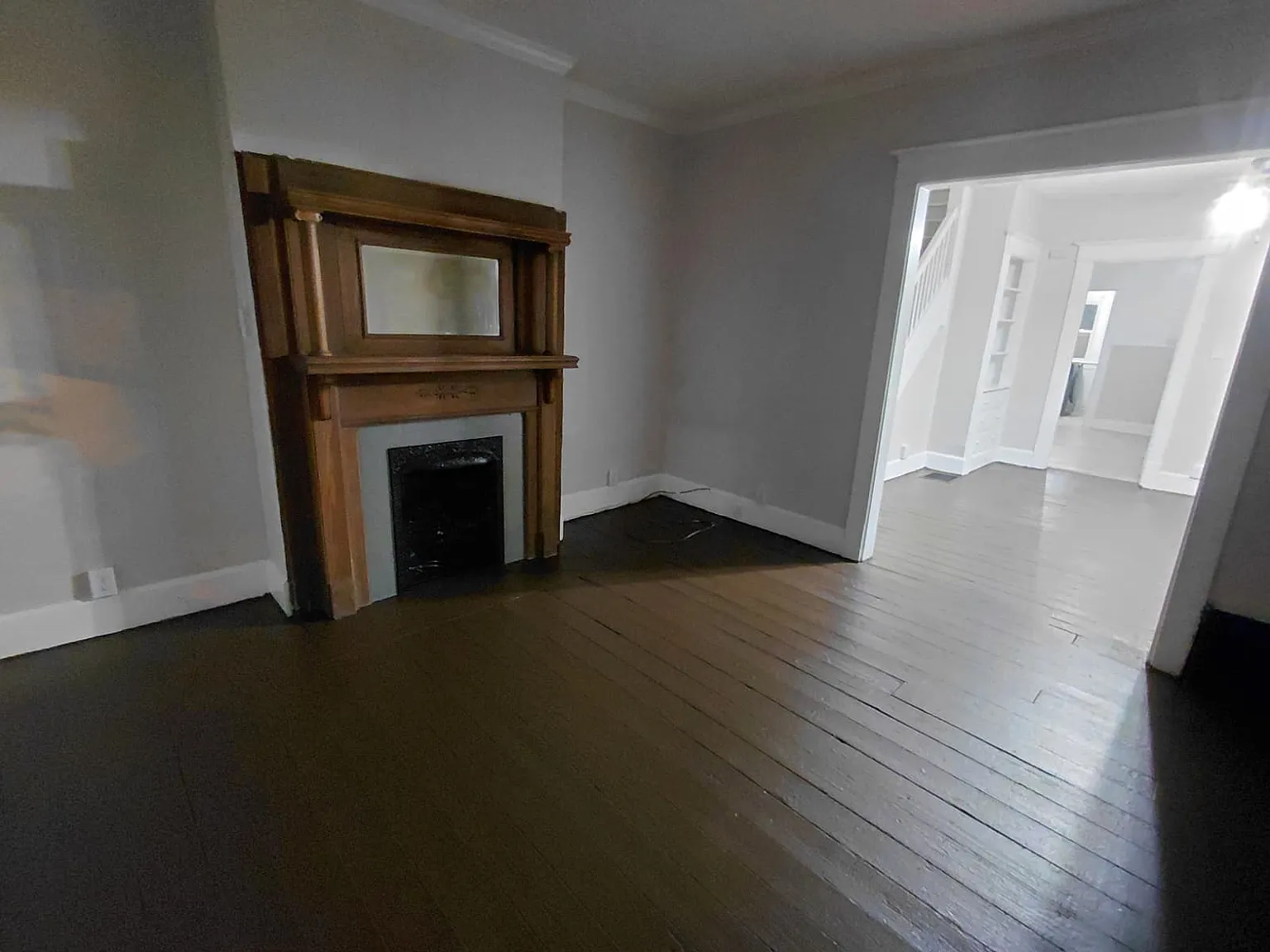 319 Richmond Ave — Photo 2