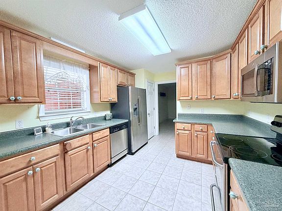 4th image of 6277 Pansy Dr