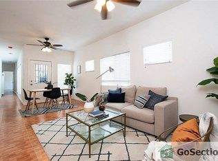 10601 S Main St, Los Angeles, CA 90003