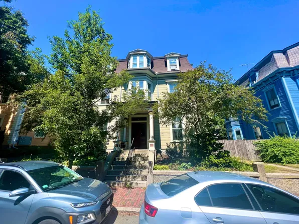 15 Bigelow St APT 1, Cambridge, MA 02139