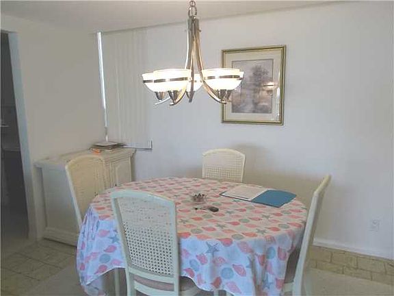 3rd image of 3452 NE Causeway Blvd APT 202