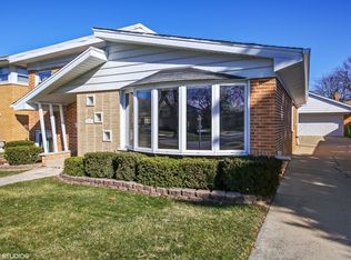 10628 Preston St, Westchester, IL