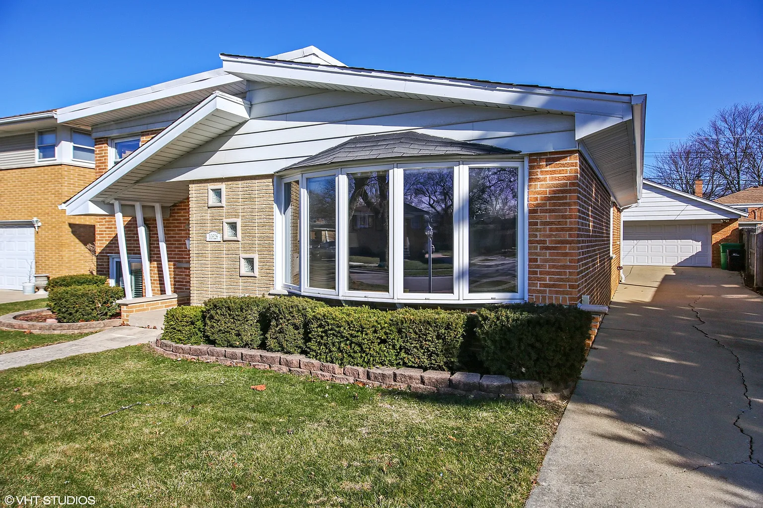 10628 Preston St photo 1