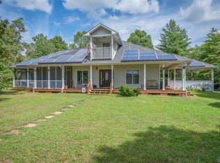 122 Morris Rd, Laceys Spring, AL 35754