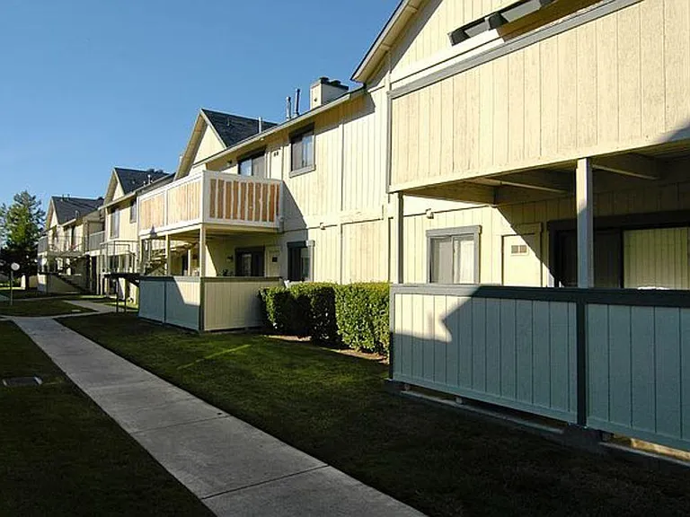 Willow Glen — Photo 7