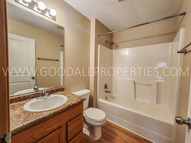 4304 153rd Pl — Photo 13