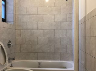 21-59 27th St #C1, Astoria, NY 11105