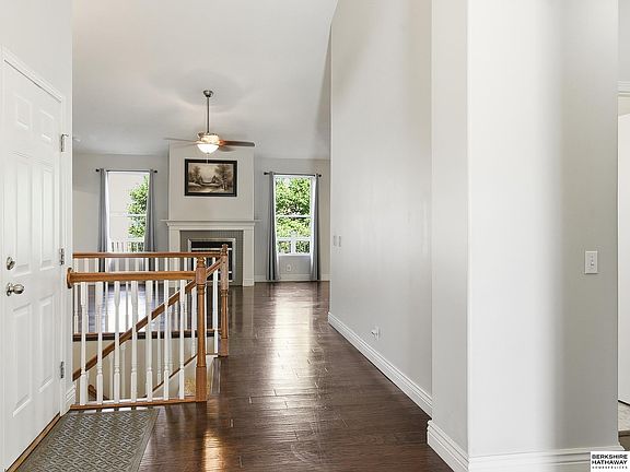 5th image of 3936 S 191st St