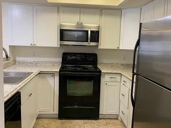 5th image of 1505 N Center St Unit 111