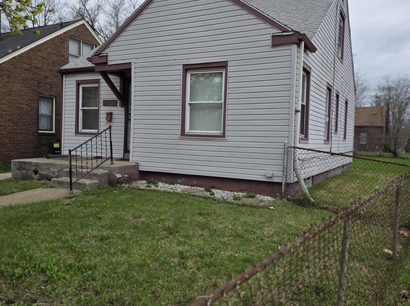 20529 Irvington Ave, Highland Park, MI 48203