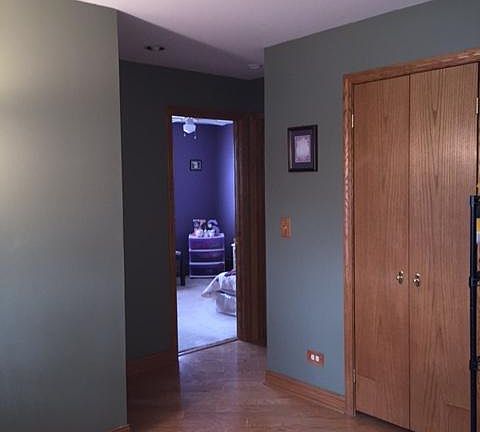 4th image of 215 Country Club Dr APT 3-A
