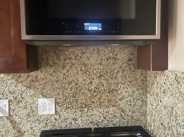 (undisclosed Address), Granada Hills, CA 91344