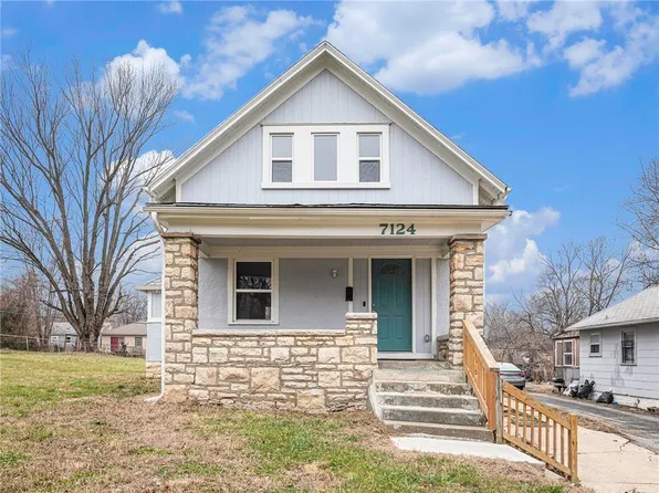 7124 Walrond Ave, Kansas City, MO 64132