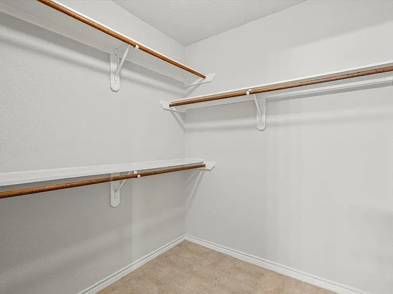 5916 Rickerhill Ln — Photo 33