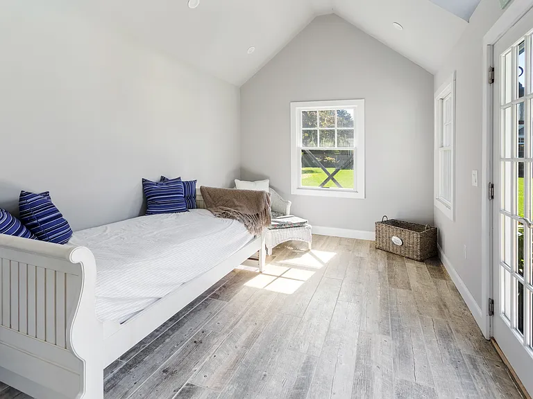 61 Skimhampton Rd — Photo 26