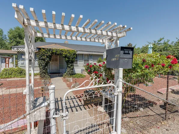 5385 Carol Dr, Sun Valley, NV 89433