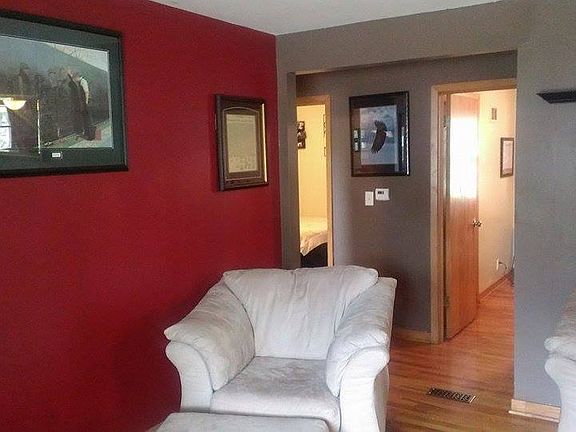 5th image of 5610 Glade St