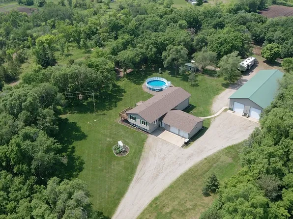 26080 104th St NW, Zimmerman, MN 55398