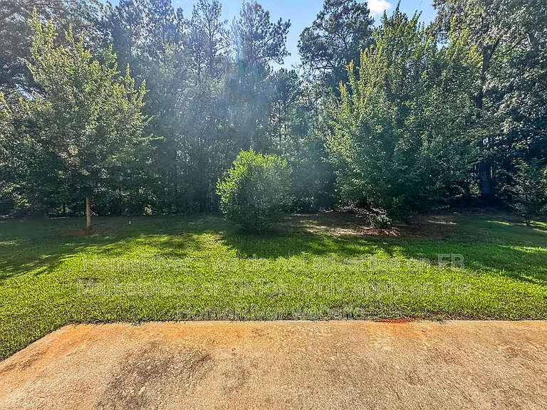 206 Daisy Cir — Photo 23