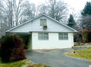 111 Morris Ln, Oak Ridge, TN 37830