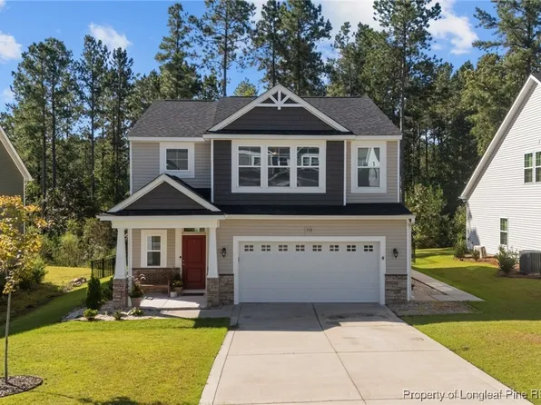 550 Falls Creek Dr, Spring Lake, NC 28390