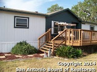 375 Sara Ln, Lytle, TX 78052