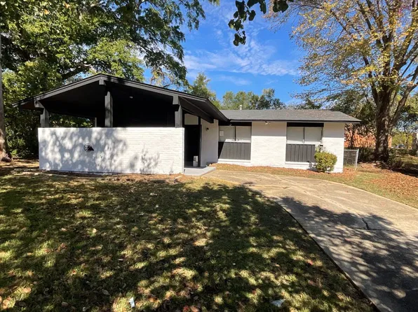 317 Southlawn Dr, Montgomery, AL 36108