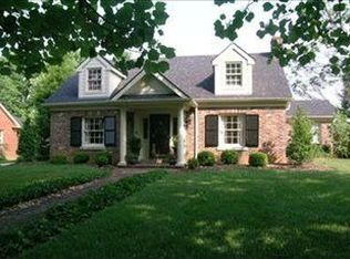 407 Holiday Rd, Lexington, KY 40502