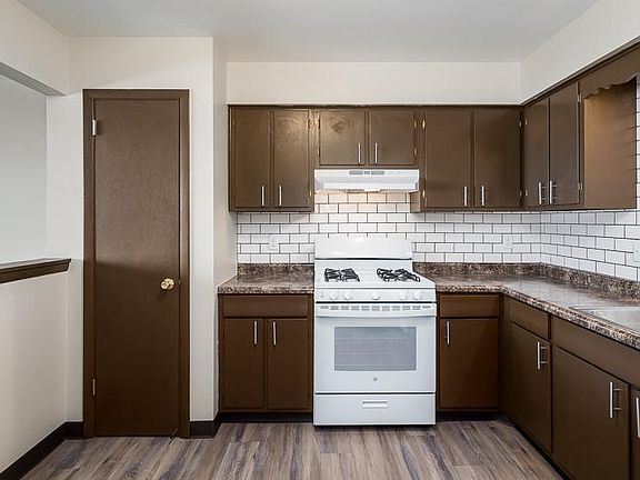 3rd image of 1603 Overdene Ave APT 5